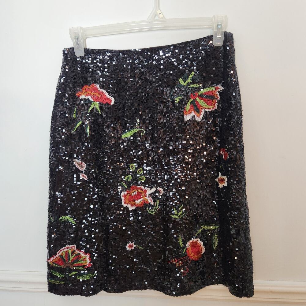 FLAW Anthropologie Maeve Skirt 6 Women Garden Glitz Sequin Floral Embroidered